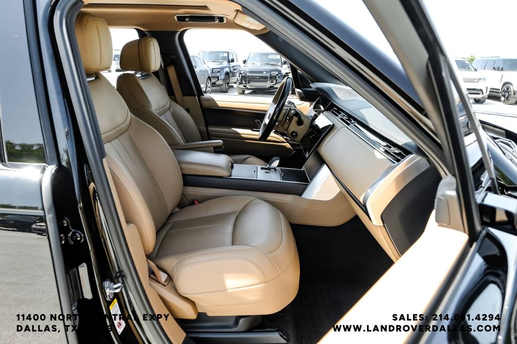 Certified Used 2024 Black Land Rover SE image 22