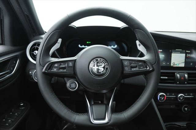 2025 Alfa Romeo Giulia Base - Photo 18
