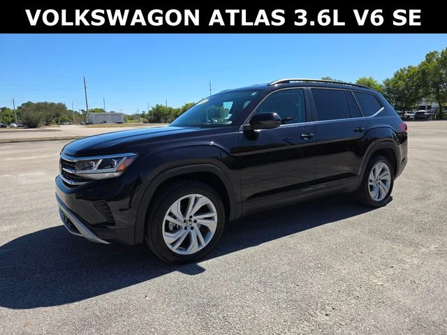 2023 Volkswagen Atlas SE w/Tech - Photo 7