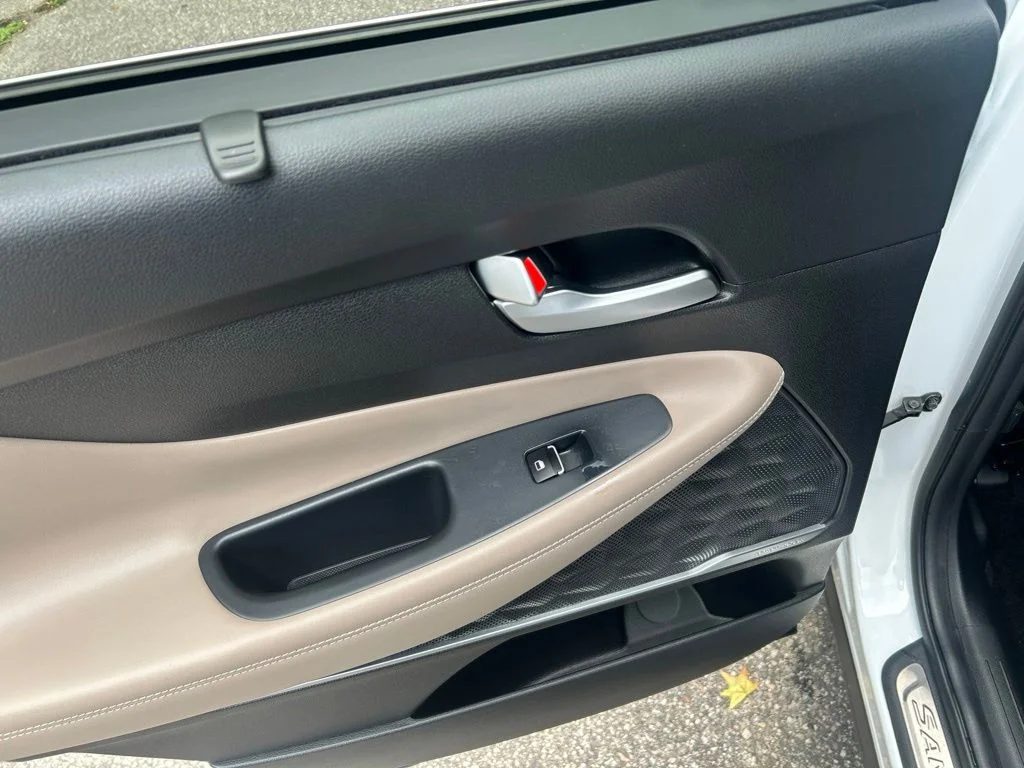 Used 2022 Gray Hyundai SEL image 26