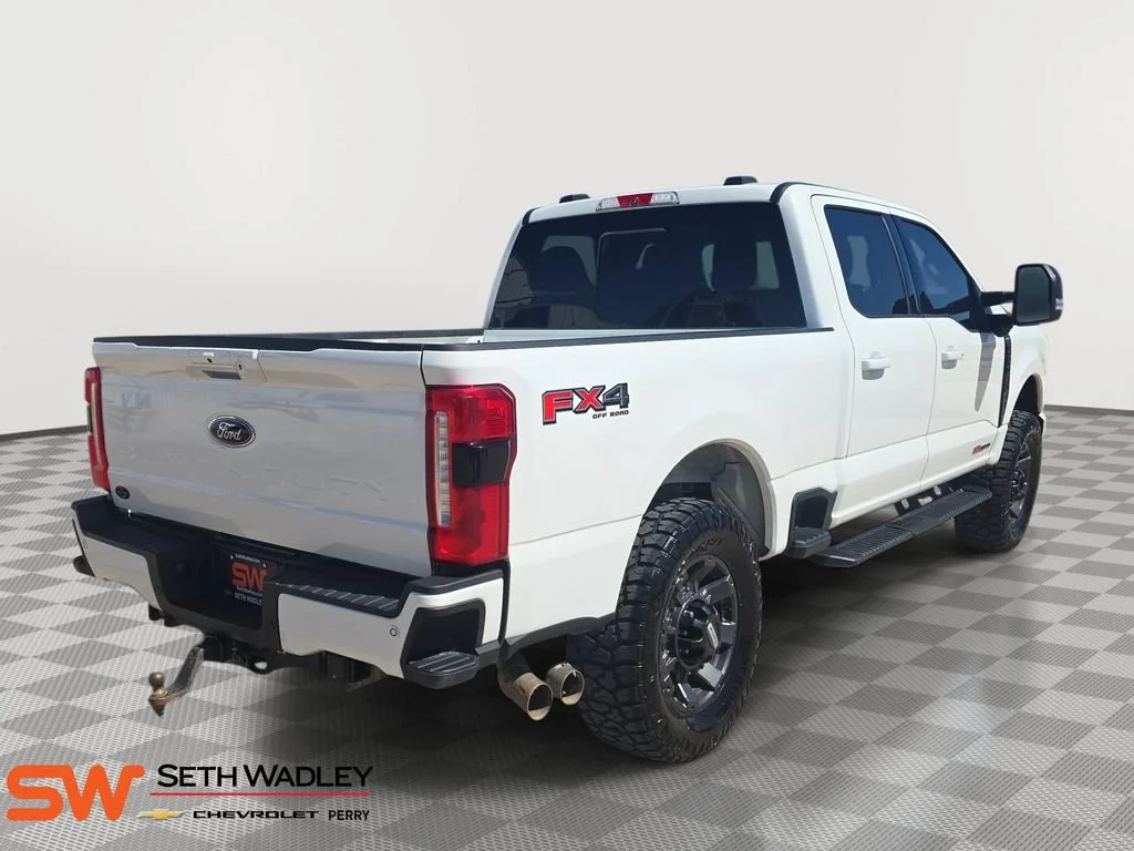 Used 2024 White Ford LARIAT image 7