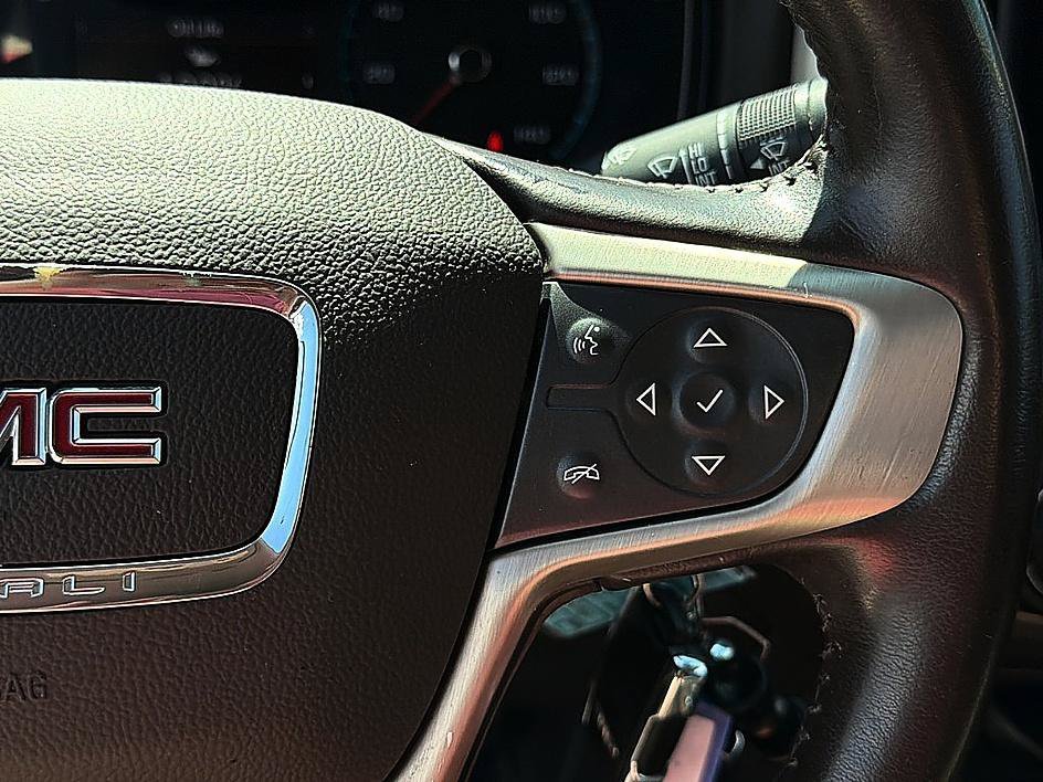 Used 2022 Cayenne Red Tintcoat GMC 4WD Denali image 19
