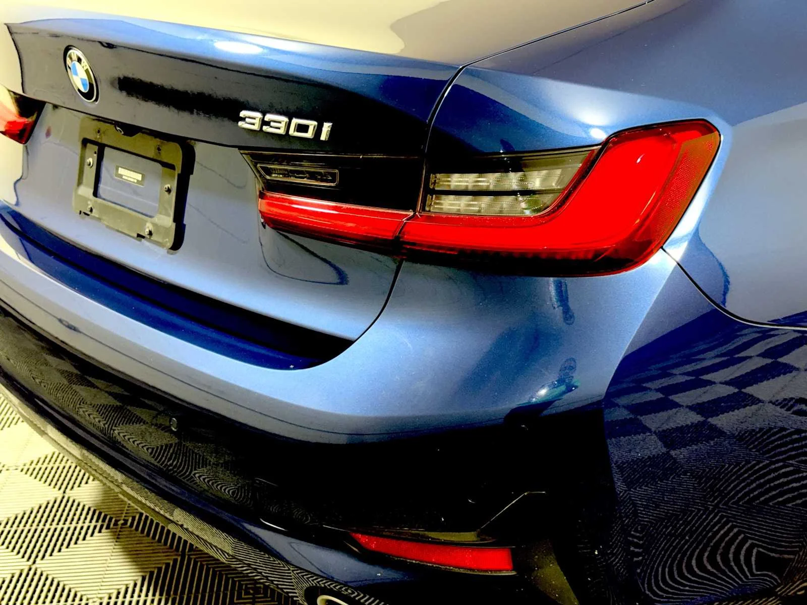 2021 BMW 3 Series 330i - Photo 28