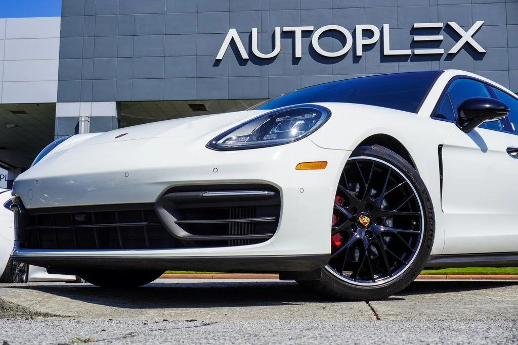 Used 2021 White Porsche 4S image 2