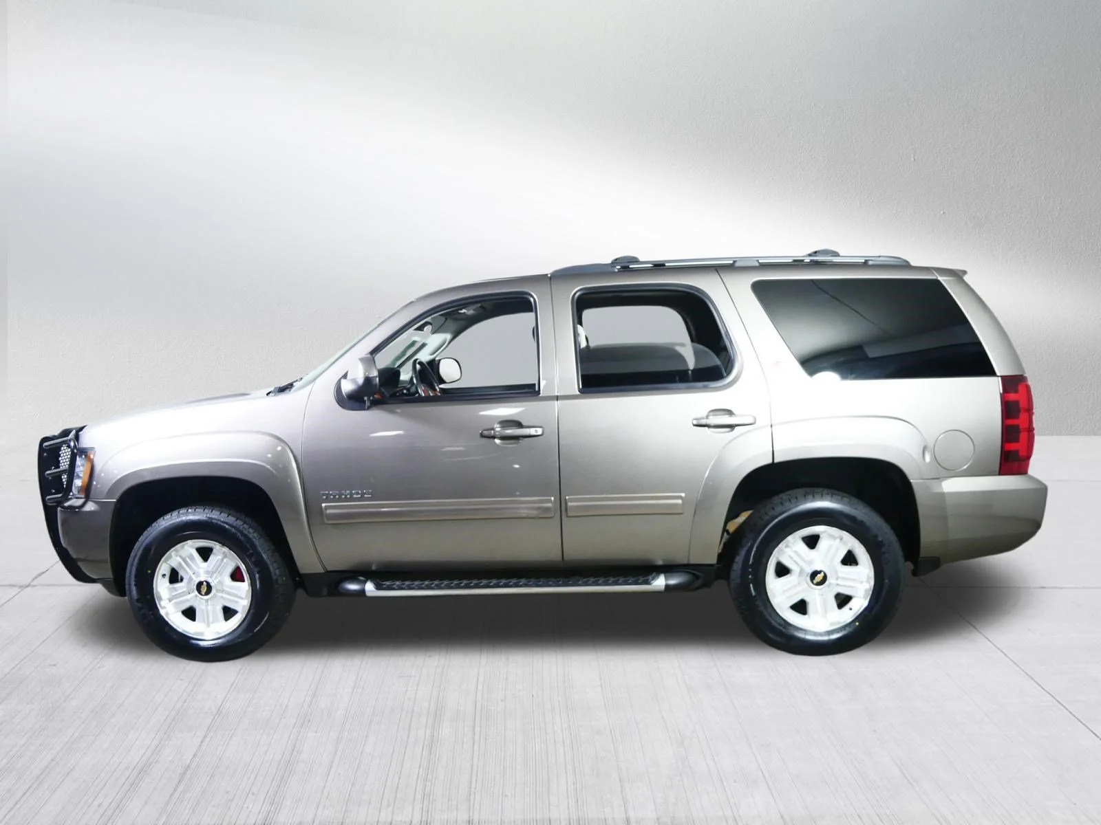Used 2011 Mocha Steel Metallic Chevrolet LT image 4