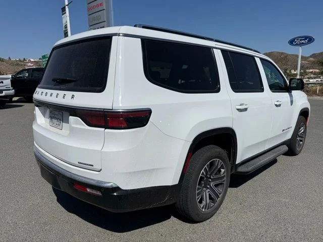 2024 Jeep Wagoneer Series II 4WD's photo