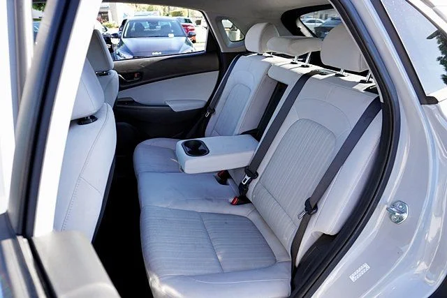 Used 2023 Silver Hyundai SEL image 15