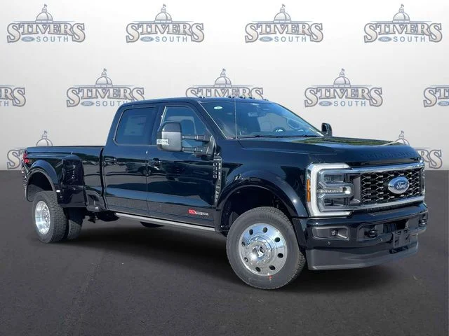 New 2026 Agate Black Metallic Ford F-450® Platinum® image 1