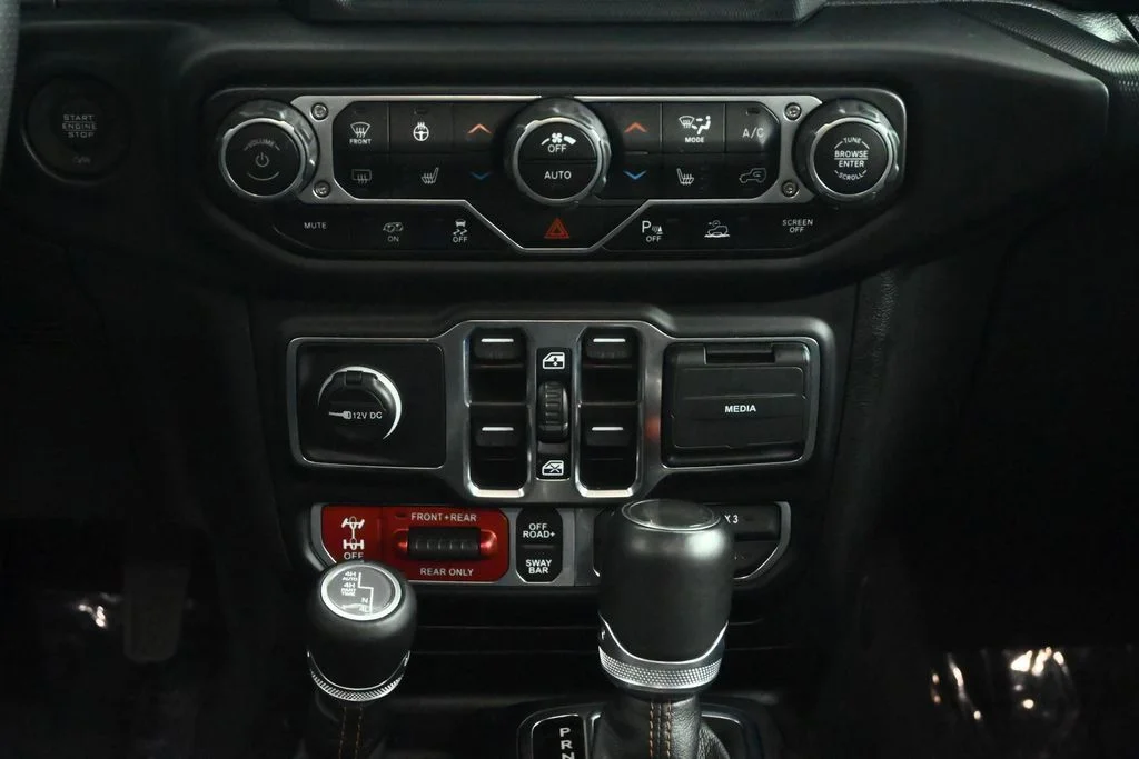 Used 2023 Black Jeep Rubicon 392 image 43
