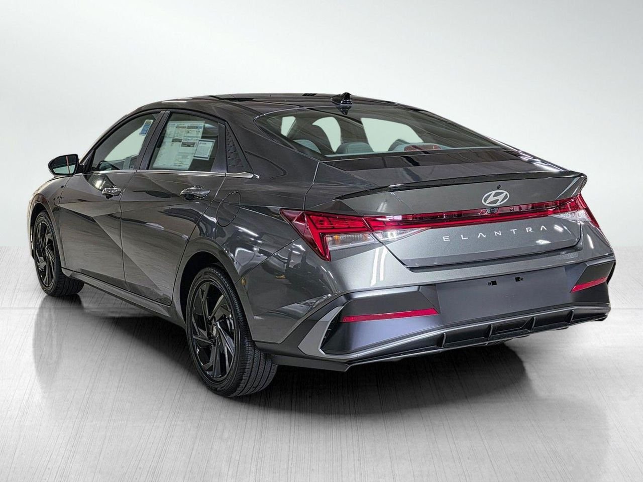 New 2026 Amazon Gray Hyundai SEL Sport image 5
