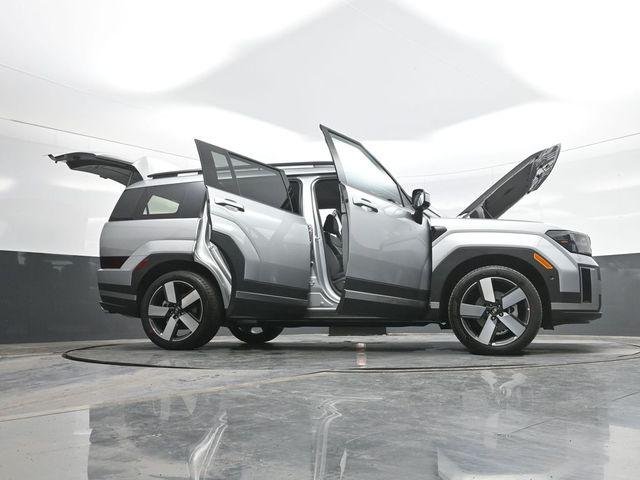 New 2027 Silver Hyundai Limited AWD image 31