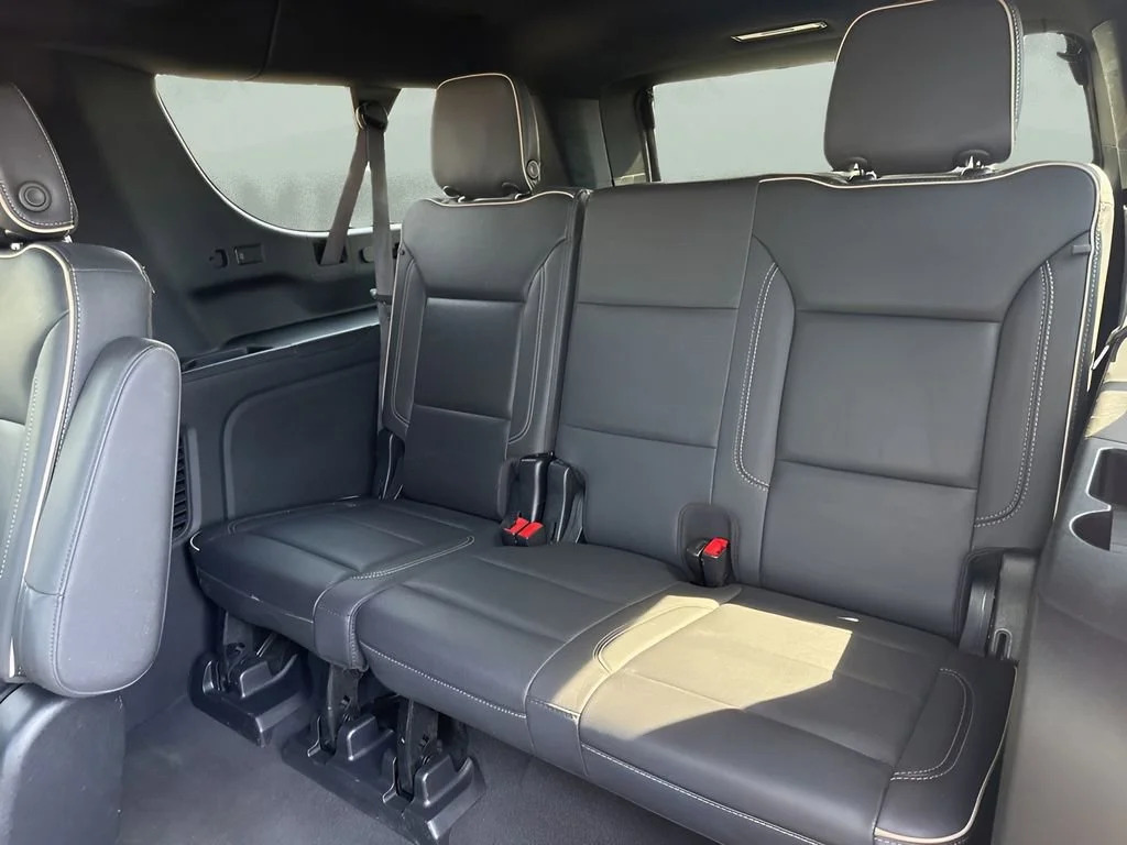 Used 2023 Summit White Chevrolet Premier image 13