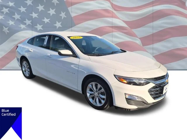 Used 2023 White Chevrolet LT image 2