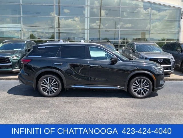 Used 2023 Black INFINITI Sensory image 8
