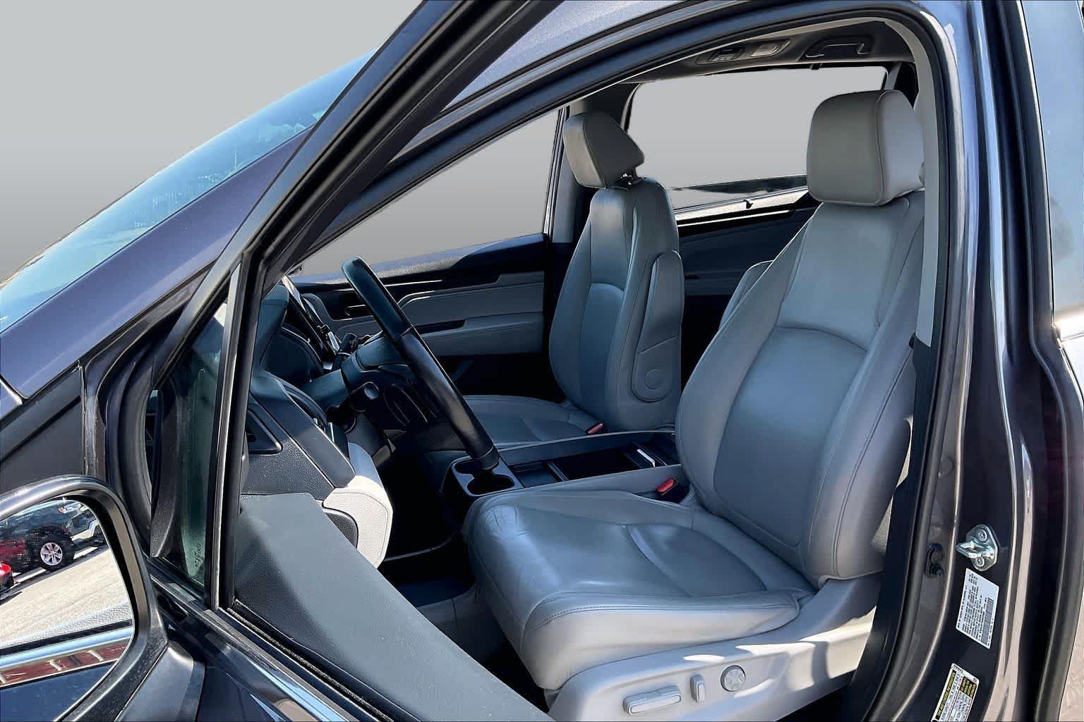 Used 2019 Modern Steel Metallic Honda EX-L image 8