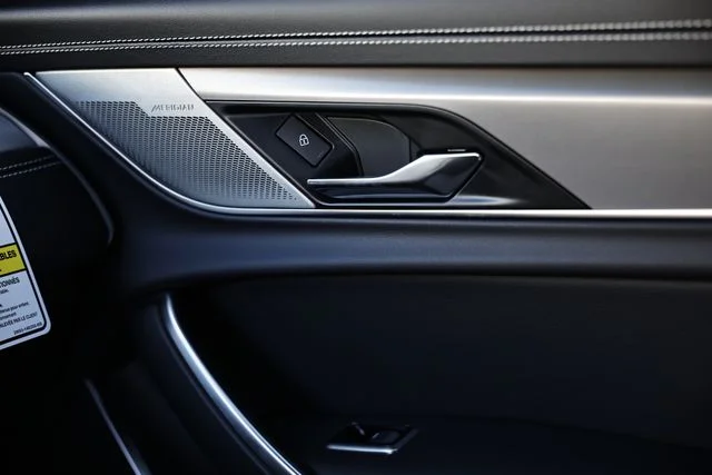 New 2024 Gray Jaguar R-Dynamic SE image 53