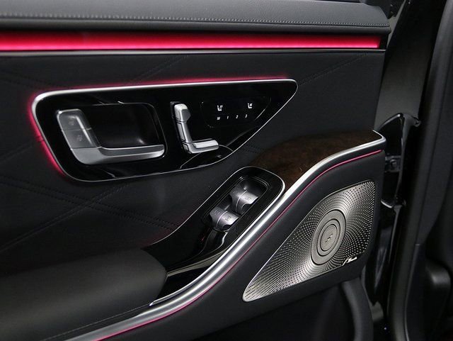 2025 Mercedes-Benz S-Class S 63 - Photo 46