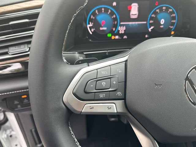 New 2026 White/off-white Volkswagen 2.0T SE image 18