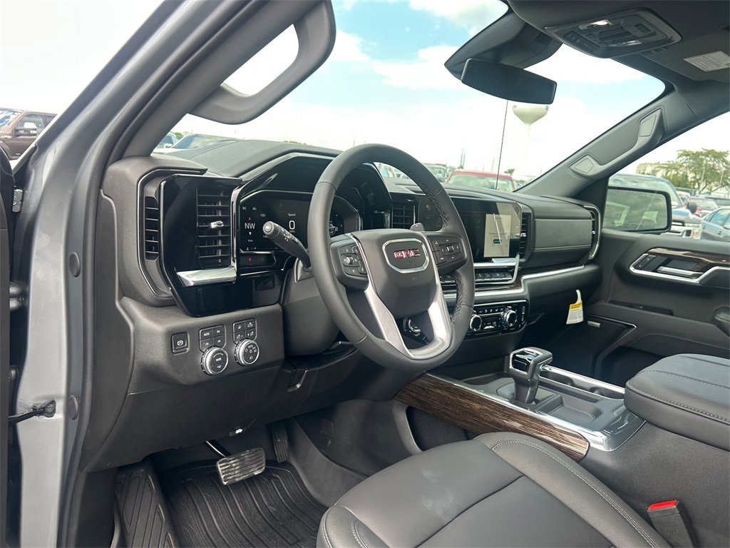 2026 GMC SIERRA - Image 17