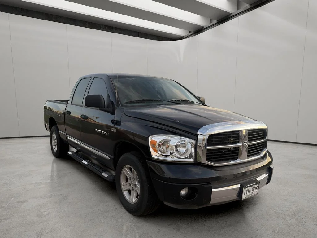 Used 2007 Black Dodge SLT PACKAGE image 6