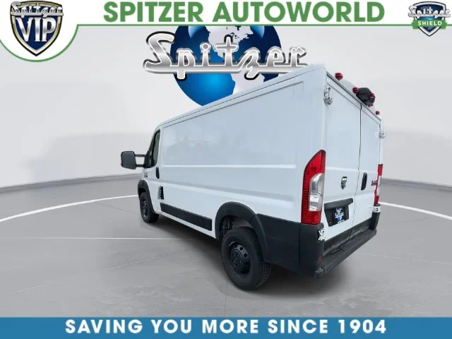 Used 2021 White Ram Low Roof image 12