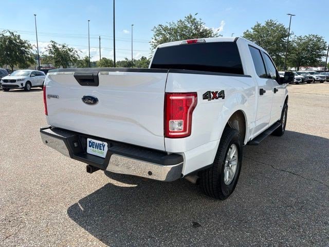 Used 2016 Oxford White Ford XLT image 5