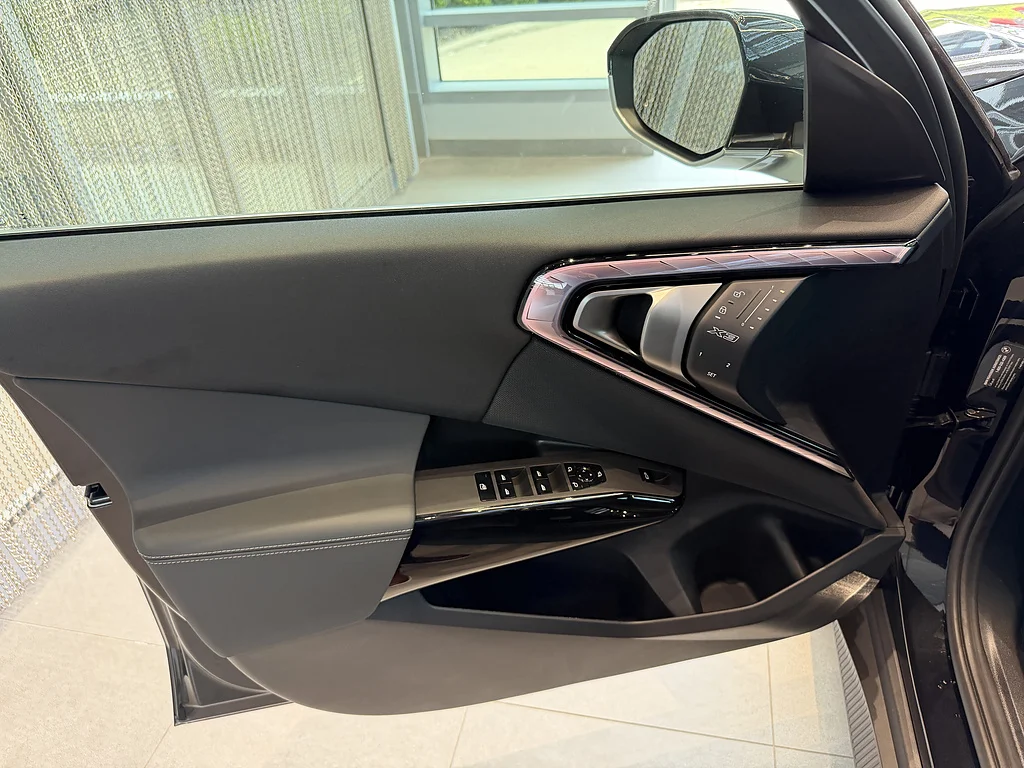 New 2026 Black Sapphire Metallic BMW 30 xDrive image 11