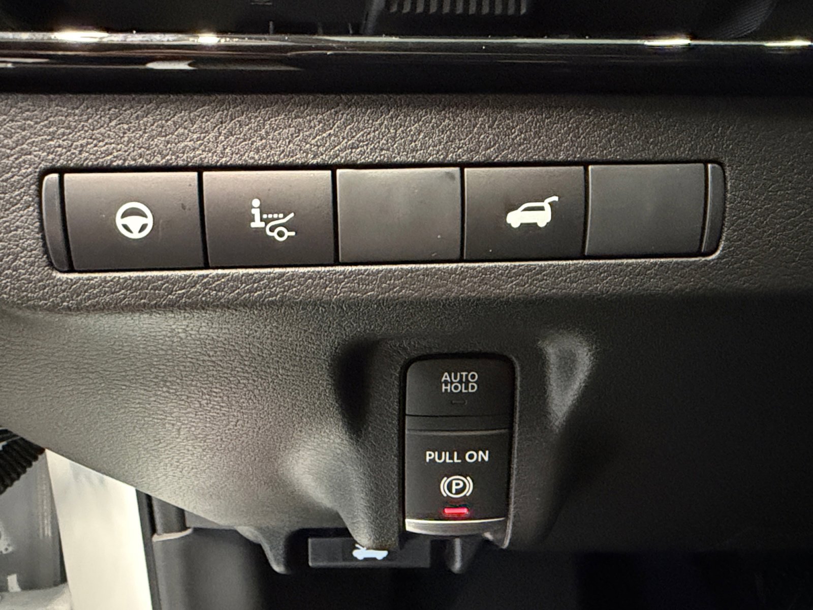 New 2026 Everest White Pearl Tricoat Nissan Platinum image 29