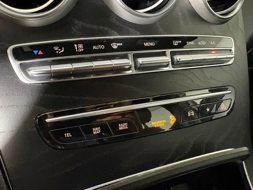 Used 2022 Black Mercedes-Benz GLC 300 image 32