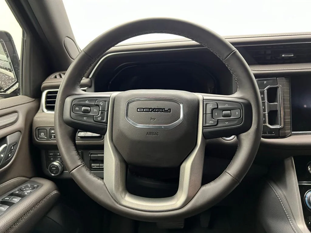 Used 2023 Black GMC Denali image 18