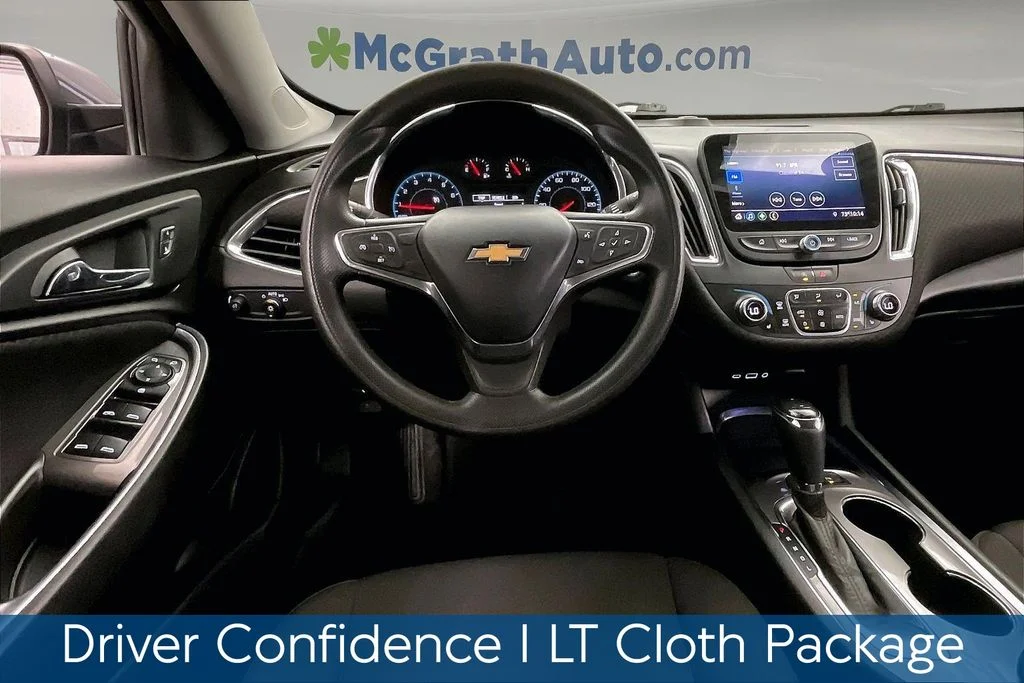 Used 2020 Gray Chevrolet LT image 8