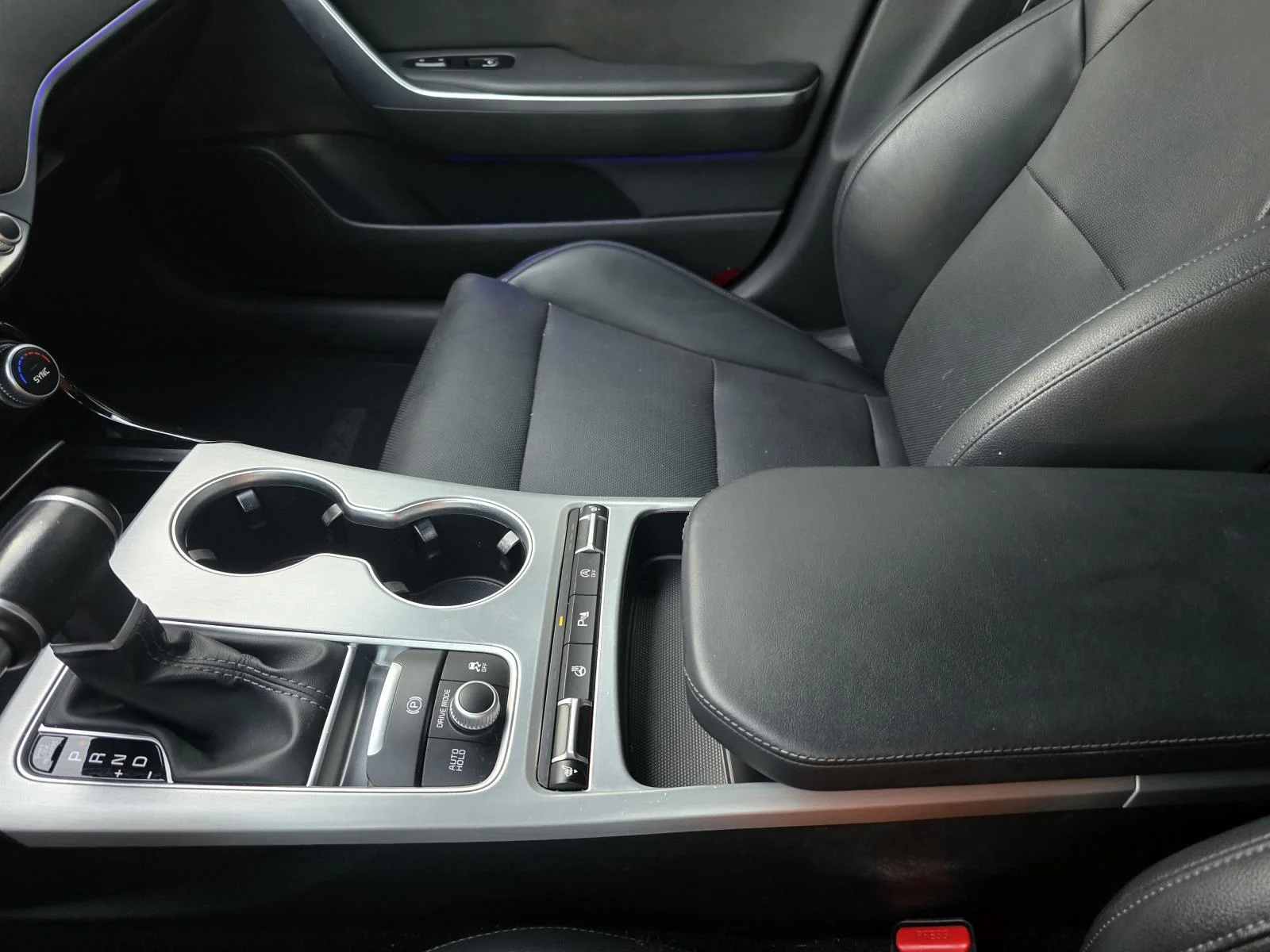Used 2019 Micro Blue Kia GT image 16