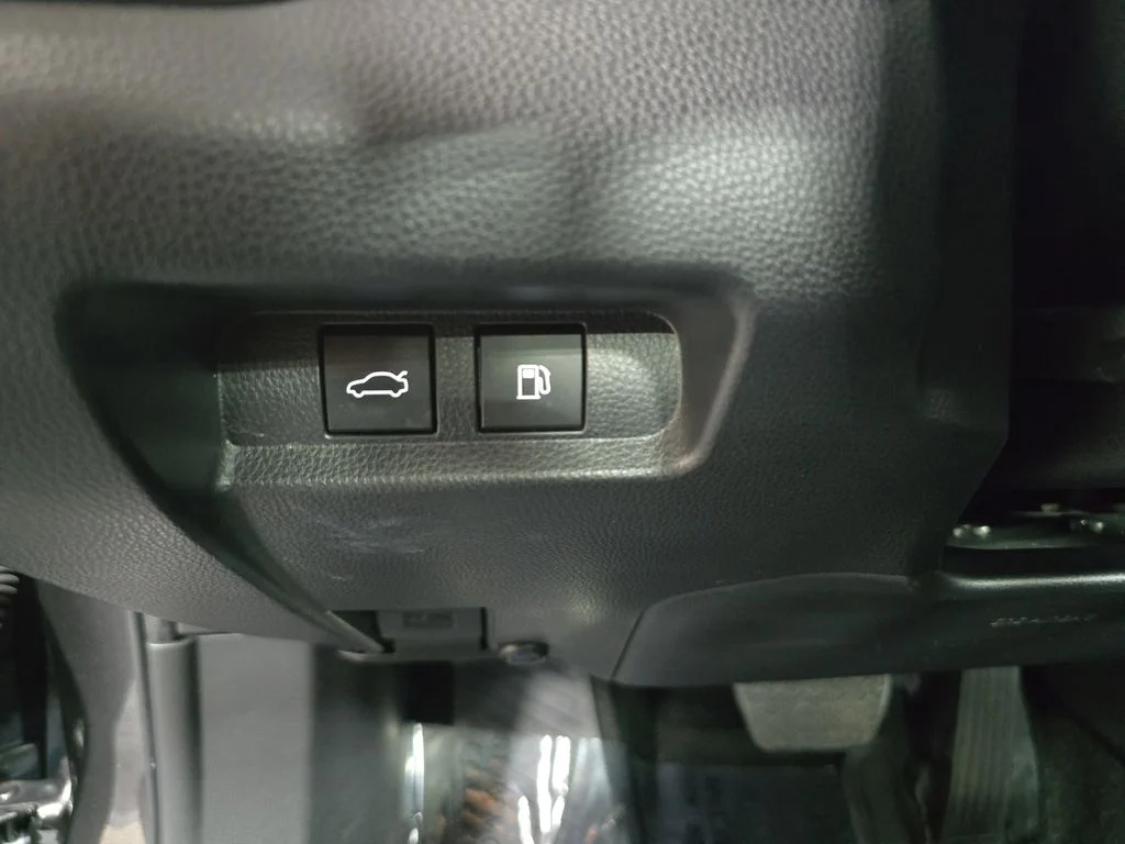 Used 2023 Gray Toyota Limited image 14