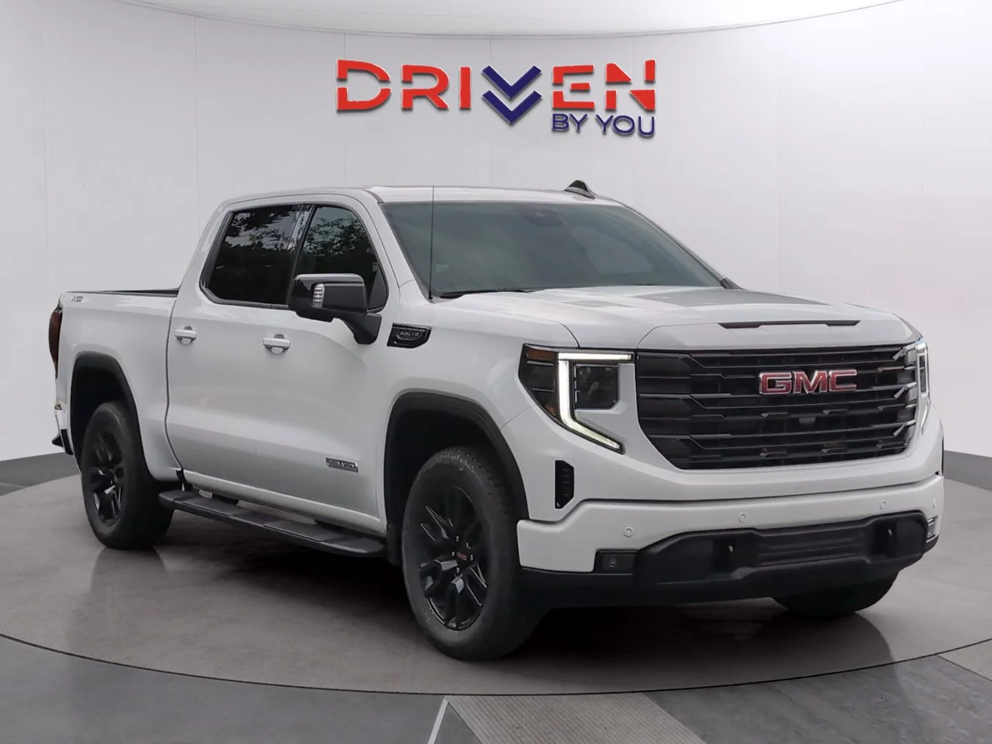New 2026 Summit White GMC Elevation image 7