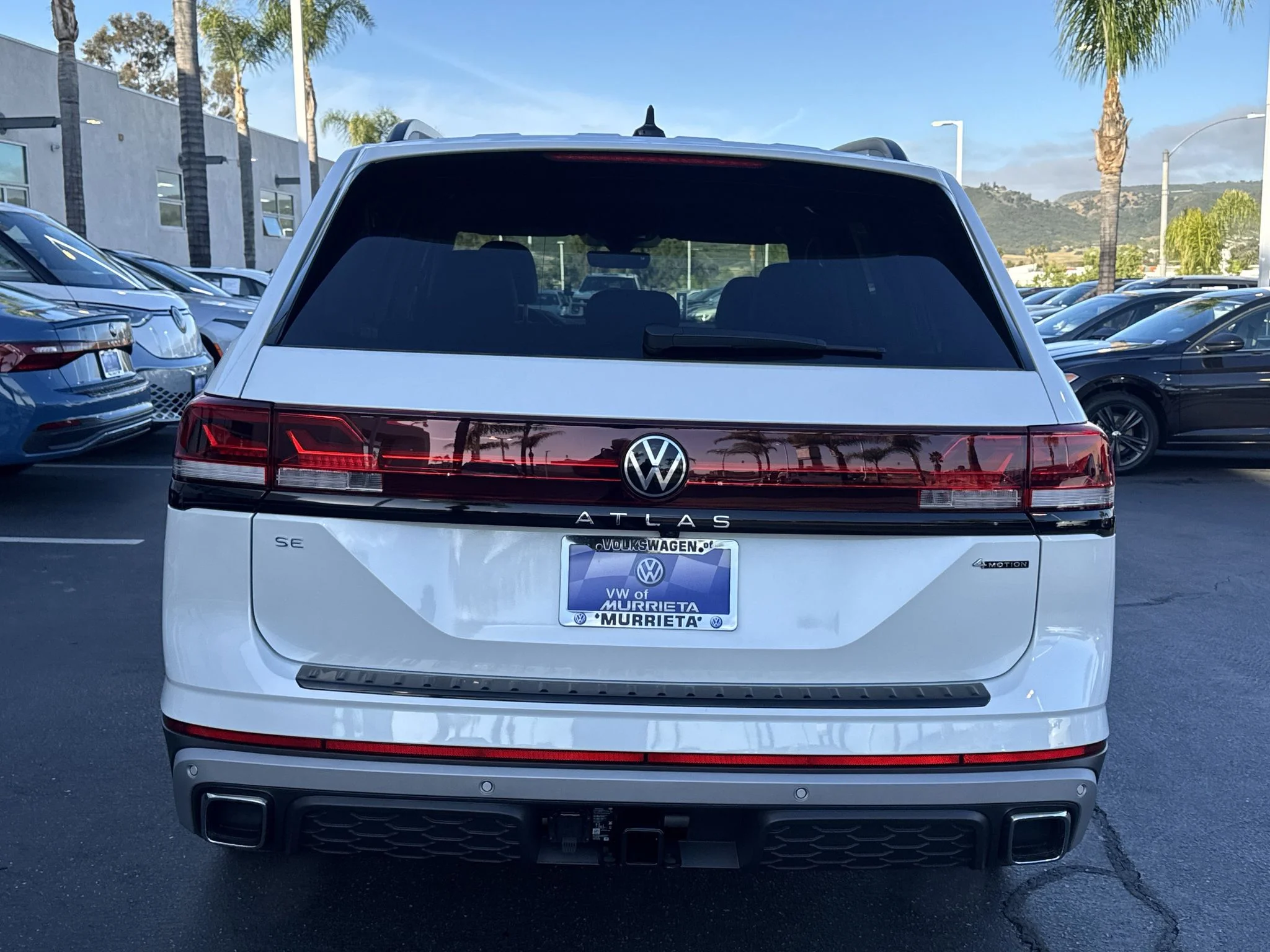New 2026 Opal White Pearl Volkswagen 2.0T Peak Edition image 4