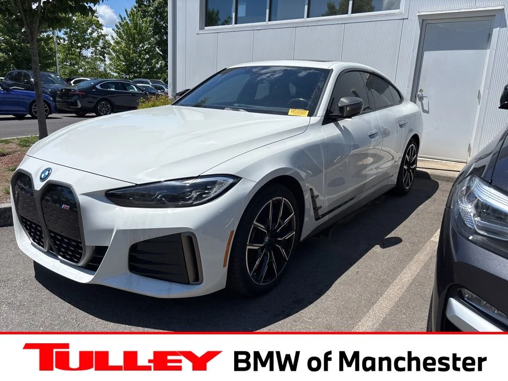 2024 BMW i4 M50's photo