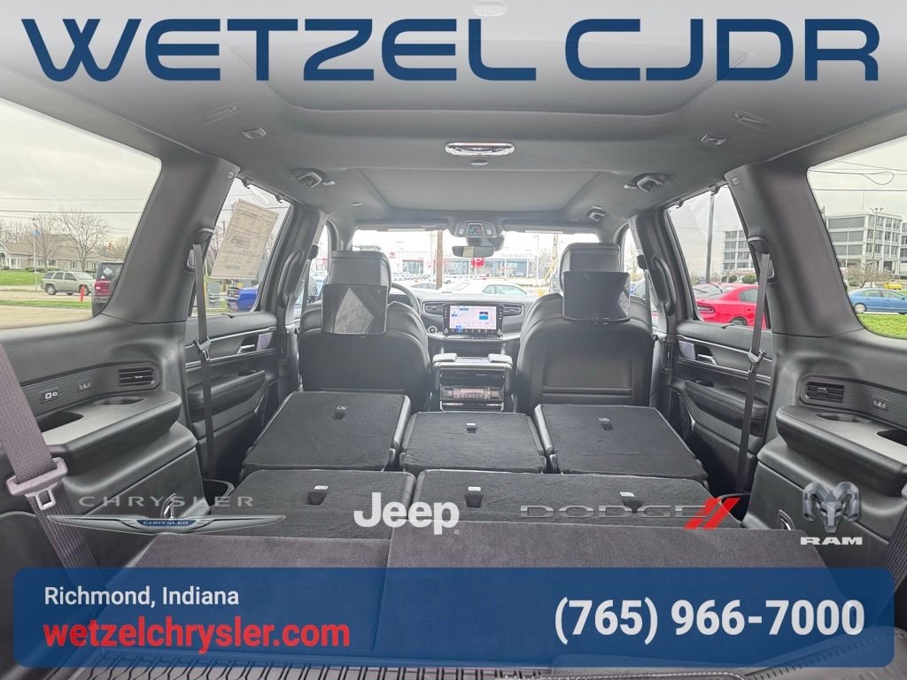 New 2026 Velvet Red Pearl-Coat Exterior Paint Jeep Limited Altitude image 43