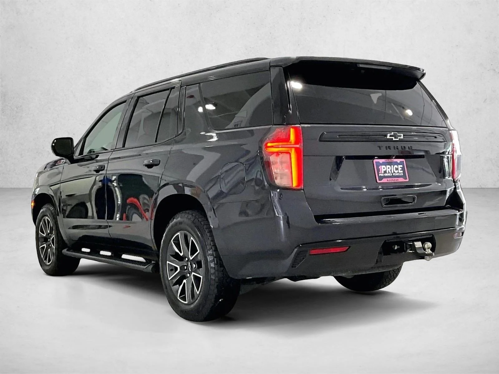 Used 2023 Dark Ash Metallic Chevrolet Z71 image 13