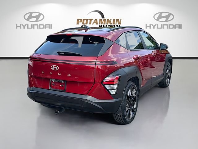 Used 2024 Red Hyundai SEL image 5