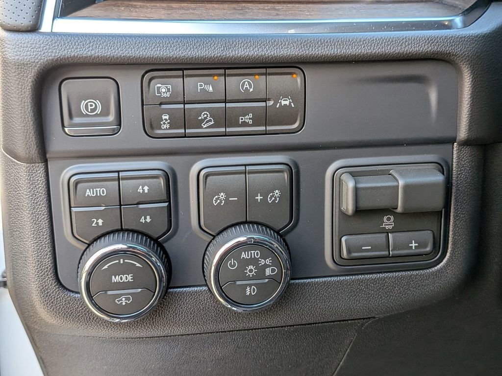 2026 Chevrolet Tahoe High Country - Photo 17