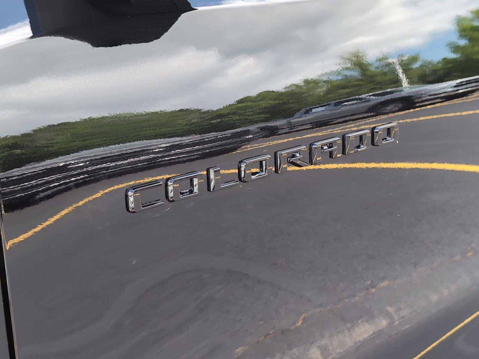 New 2026 Black Chevrolet Z71 image 34