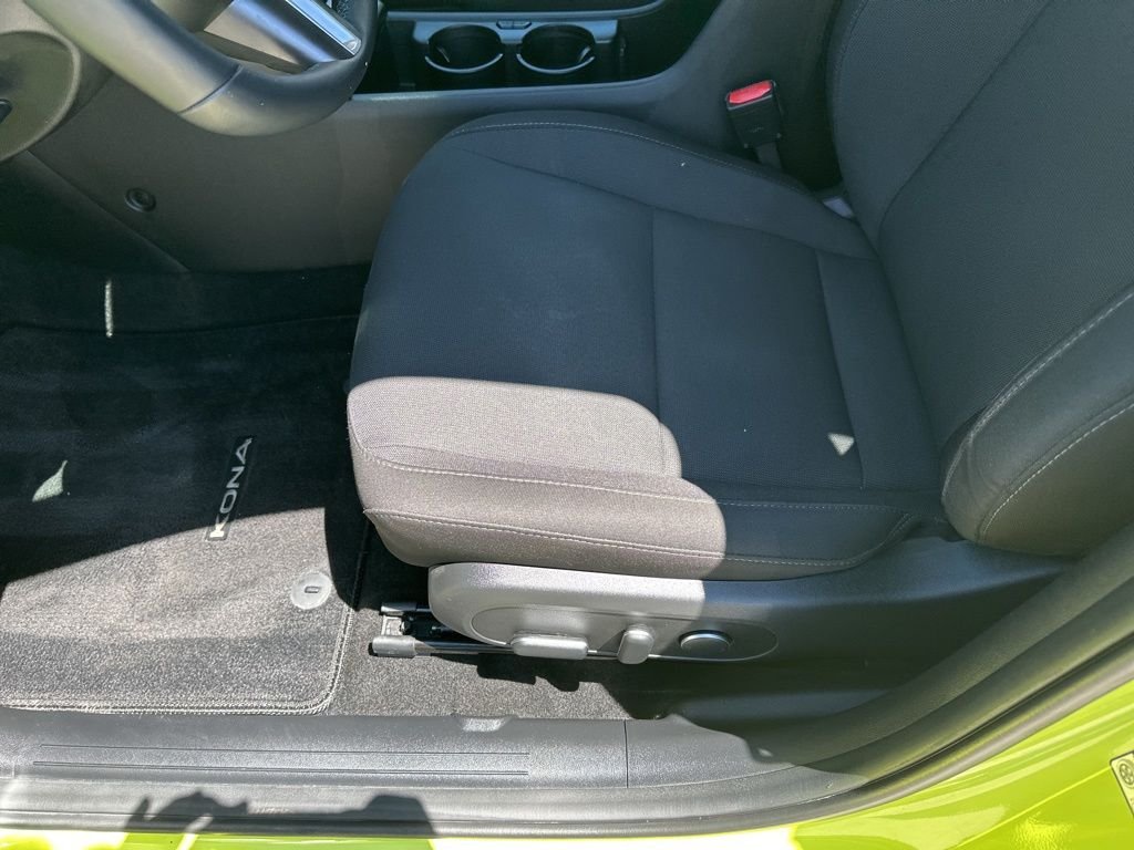 Used 2024 Yellow Hyundai SEL image 23
