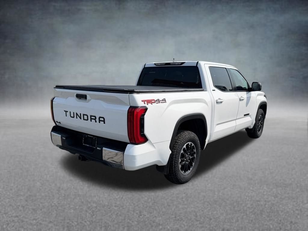Used 2025 White Toyota SR5 image 5