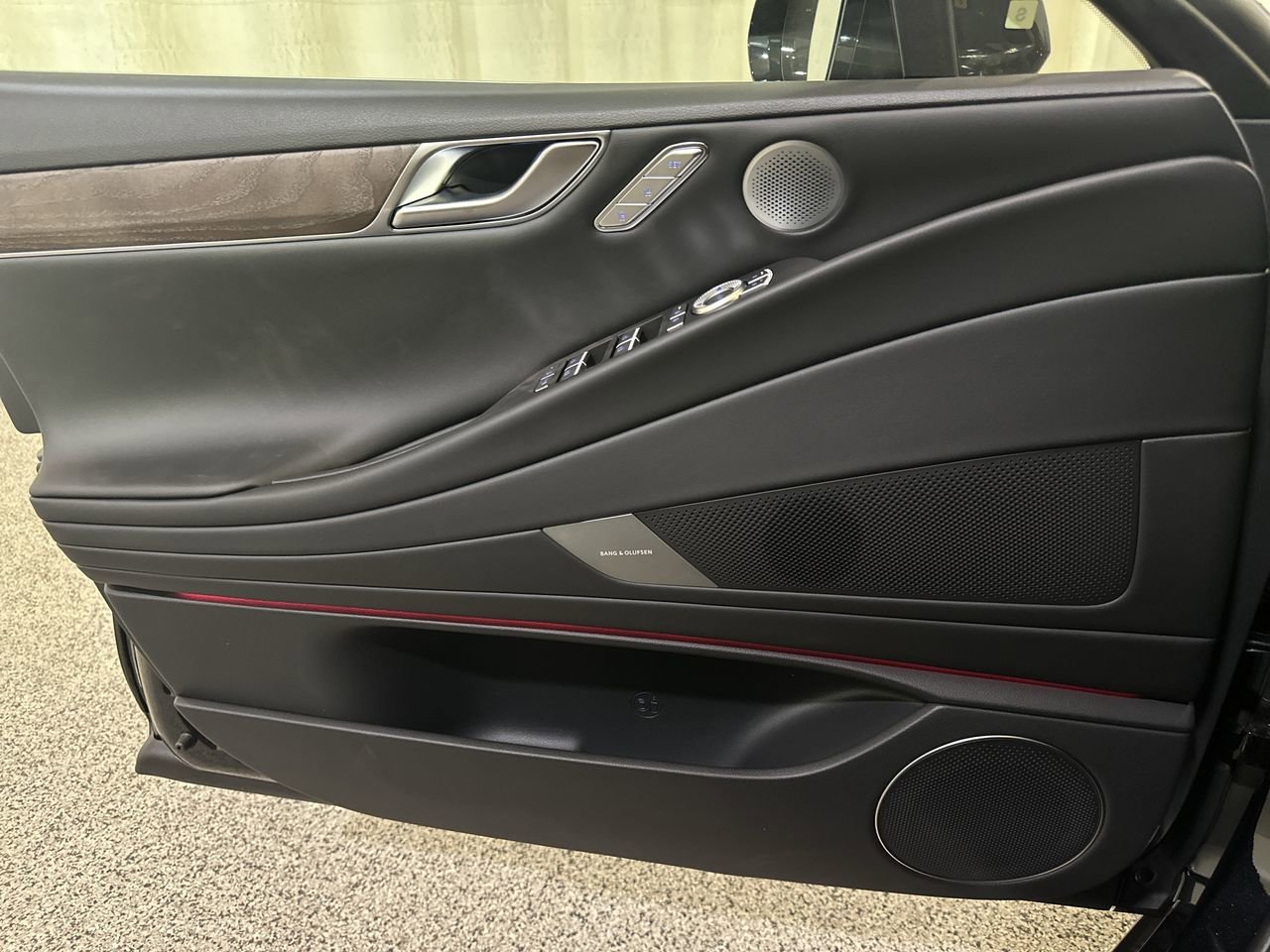 2026 GENESIS G80 Advanced - Photo 18