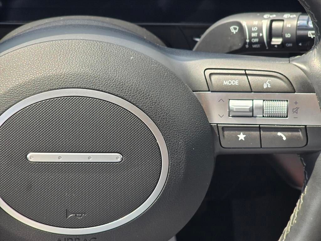 Used 2025 Gray Hyundai SEL image 16
