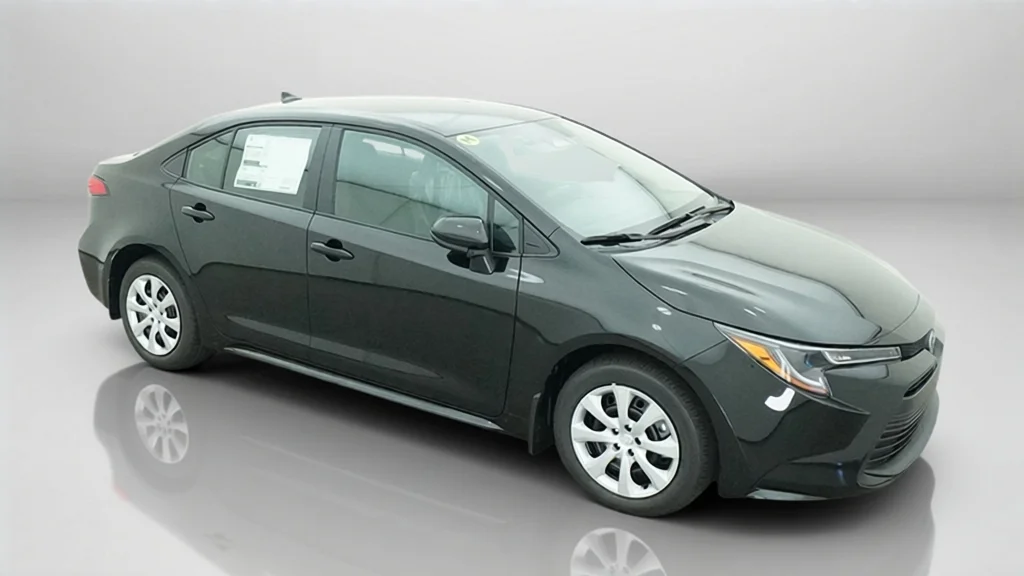 New 2027 Inked Toyota LE image 6