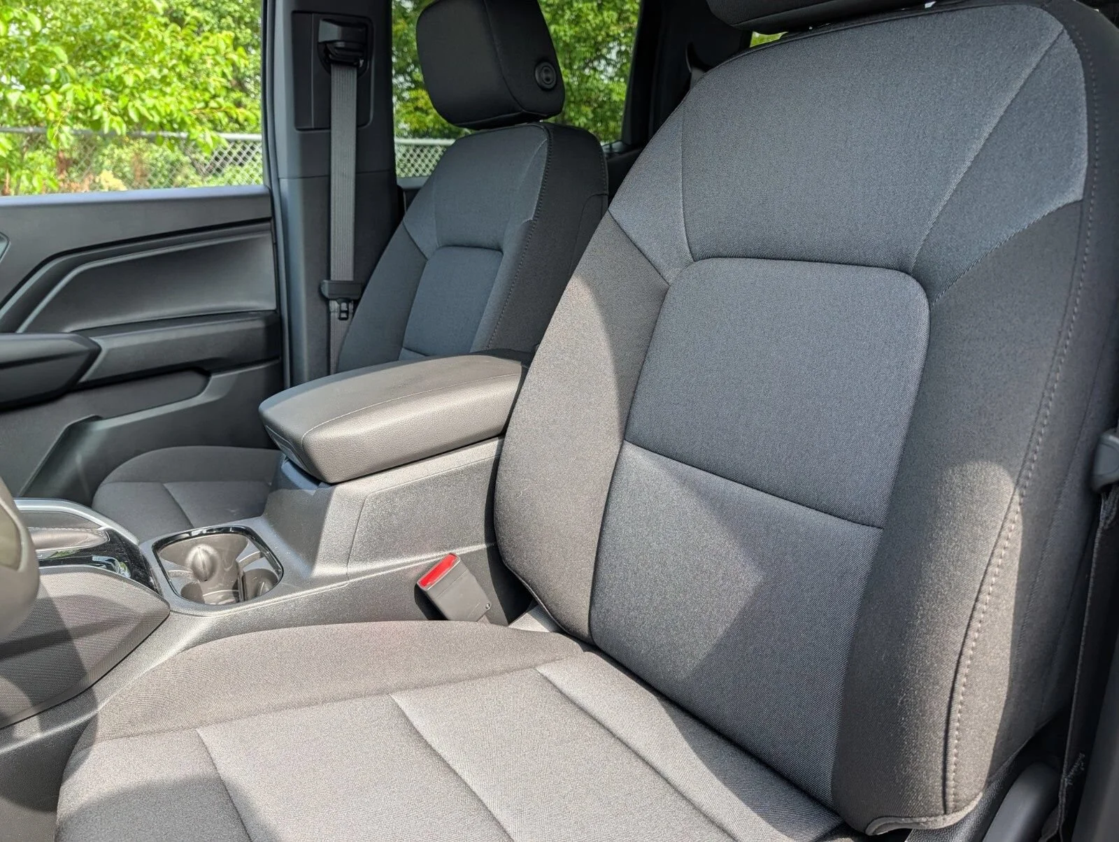 2026 Chevrolet Colorado Trail Boss - Photo 17