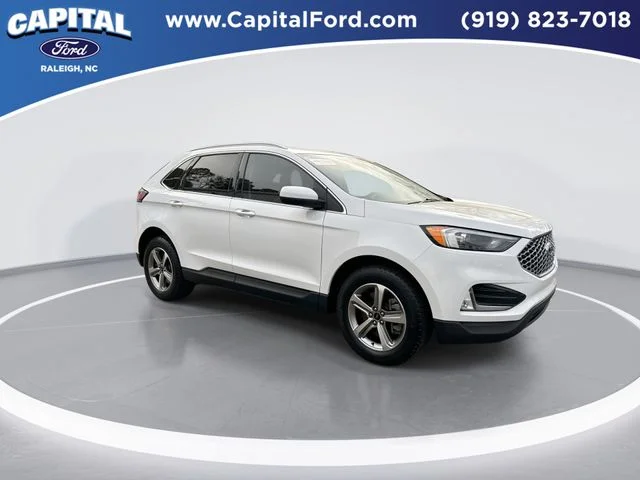 Used 2023 White Ford SEL image 2