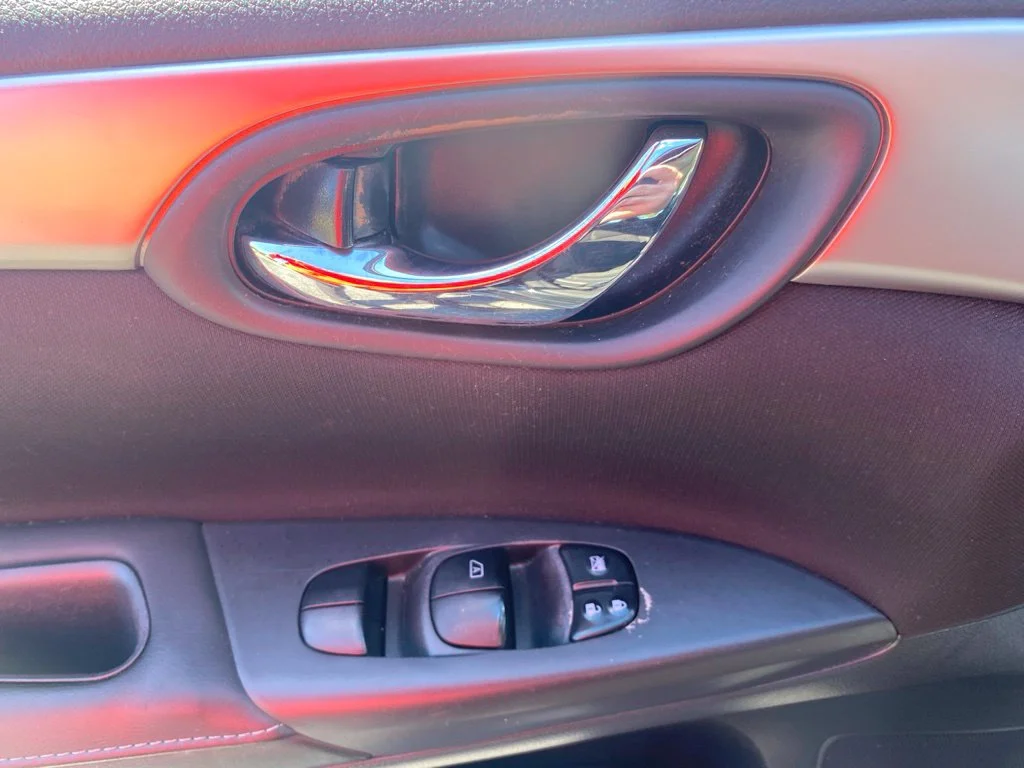 Used 2018 Black Nissan S image 20