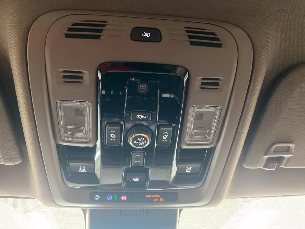 New 2026 Glacier White Tricoat GMC Denali image 23